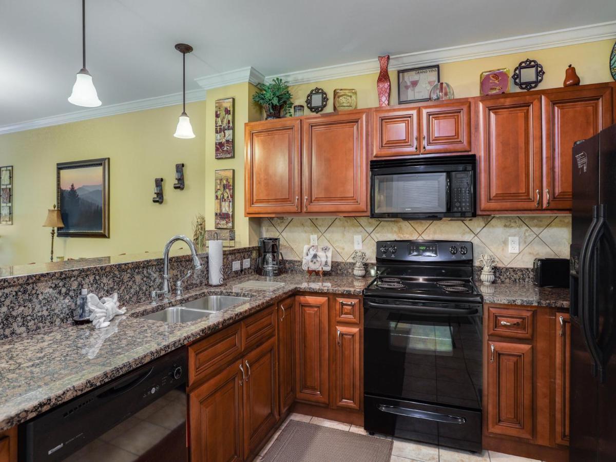 Downtown Delight, 2 Bedrooms, Pool, Hot Tub, Sleeps 6 جاتلينبرج المظهر الخارجي الصورة